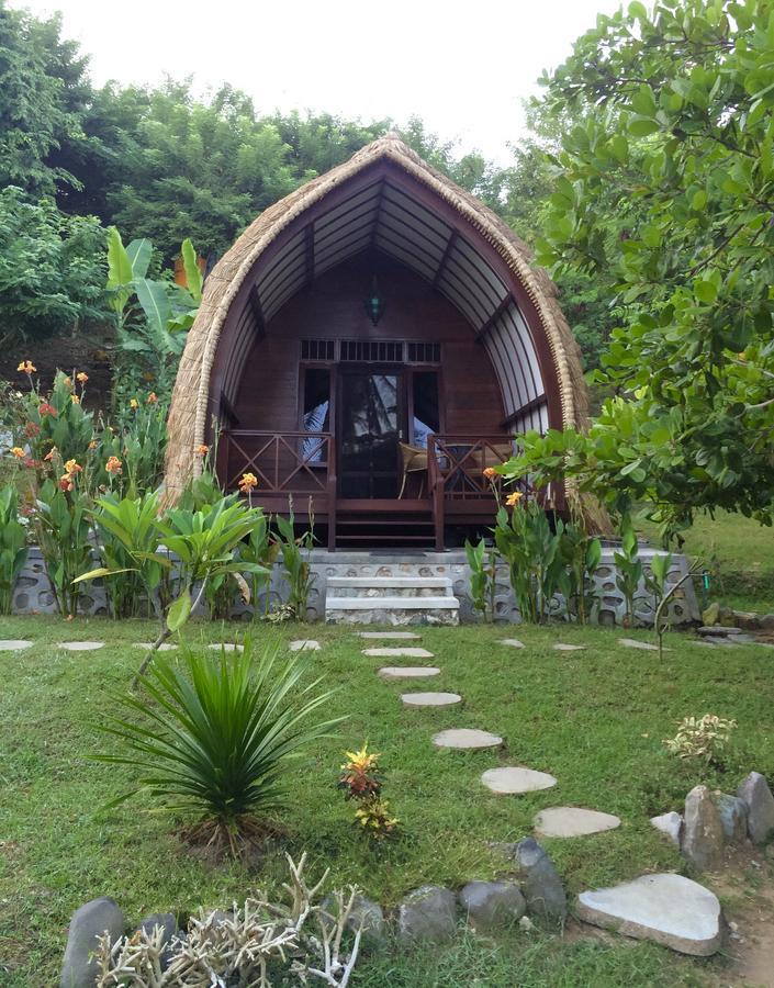The Papalagi Resort Gili Gede Buitenkant foto